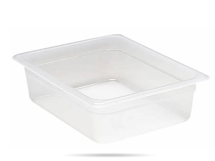 Pojemnik  GN 1/2 z polipropylenu 32,5 x 26,5 cm wysokość 15 cm 9,5 L CAMBRO