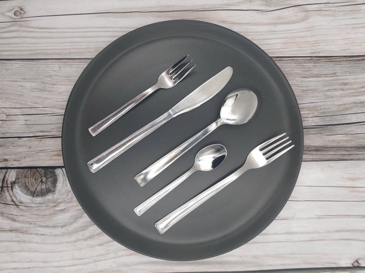 Nóż stołowy 21 cm stal 18/0 Bari Gastro DA TAVOLA