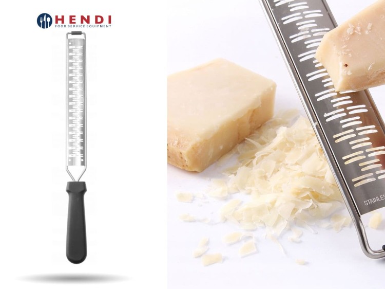 Płaska tarka do parmezanu 39 cm HENDI