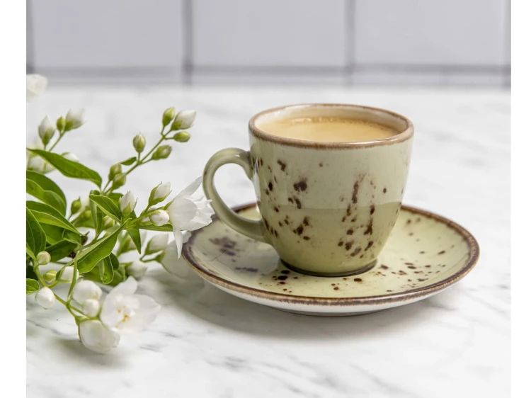 Spodek do filiżanki Olive 14 cm zielony Earth Colours porcelana FINE DINE