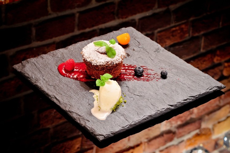 Talerz łupek kwadrat 20x20 cm Simple LUPECK