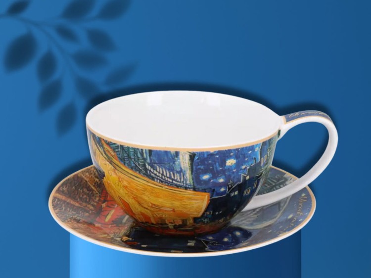 Filiżanka ze spodkiem 360 ml Van Gogh Taras kawiarni nocą porcelana CARMANI