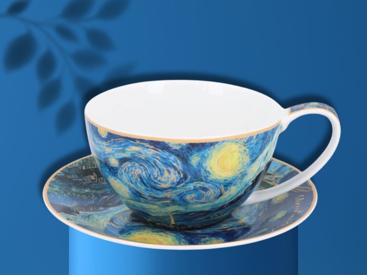 Filiżanka ze spodkiem 360 ml Van Gogh Gwiaździsta noc porcelana CARMANI