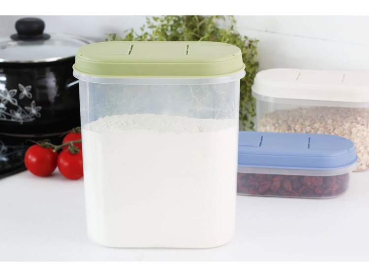 Pojemnik 0,5l z dozownikiem czerwony PLAST TEAM