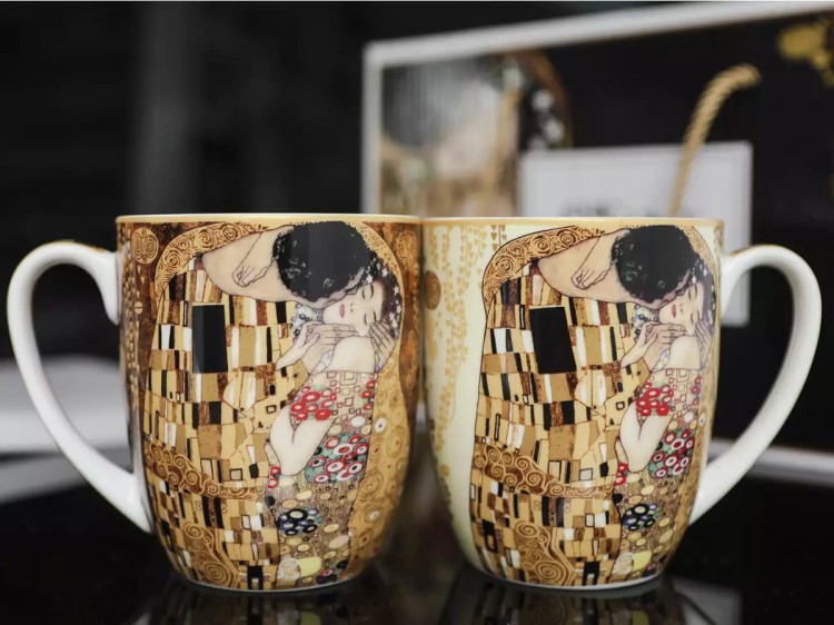 Kubki Klimt Pocałunek 450 ml 2 szt porcelana na prezent CARMANI