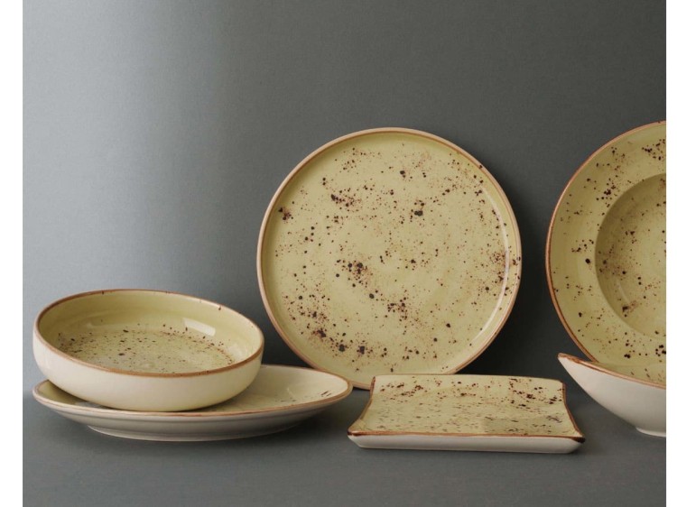 Talerz serwingowy Olive 21,5 x 18 cm zielony Earth Colours porcelana FINE DINE