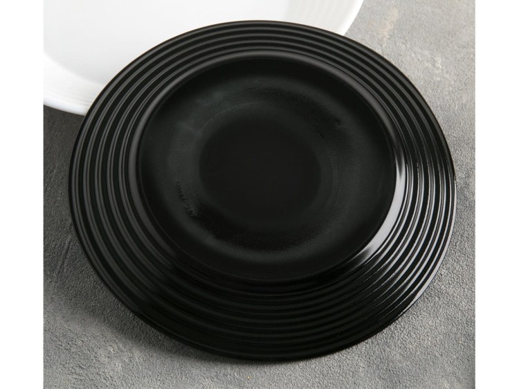 Serwis kawowo obiadowy dla 6 os 38 el czarno - biały Harena LUMINARC