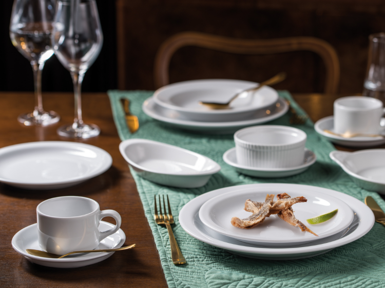 biala porcelana ameryka lubiana  (2).png