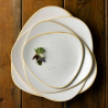 Talerz trójkątny Stonecast Barley White 229 mm
