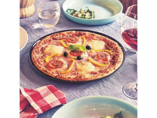 czarny talerz do pizzy 32 cm arcoroc  (1).png