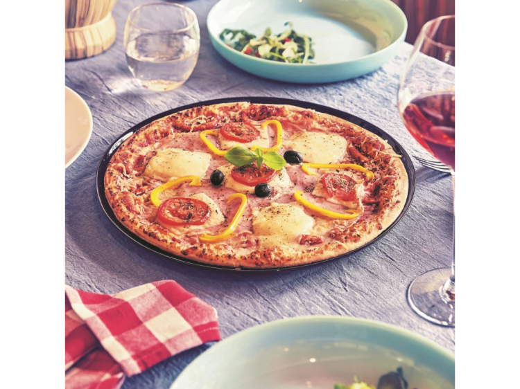 czarny talerz do pizzy 32 cm arcoroc  (1).png