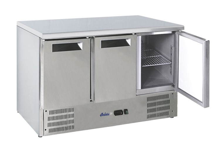 Stół chłodniczy z 3-drzwiowy, Arktic, 219L, 220-240V/152W, 1365x700x(H)855mm