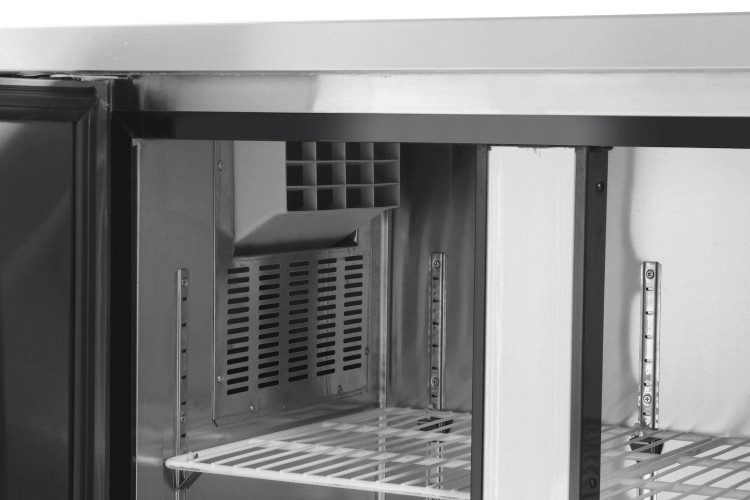 Stół chłodniczy 2-drzwiowy z agregatem bocznym, Arktic, Kitchen Line, 166L, 230V/300W, 1200x600x(H)886mm