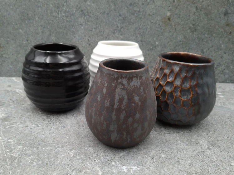 matero do yerba mate polska ceramika kera czarna opona  (2).png