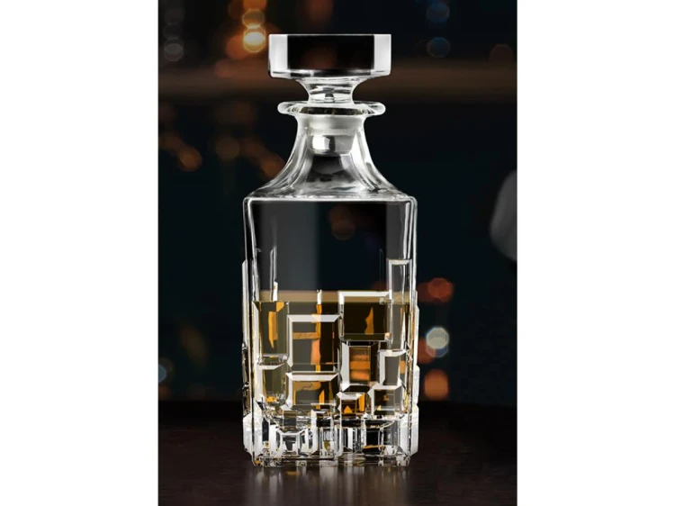 Karafka do whisky 750 ml Etna RCR (2).png