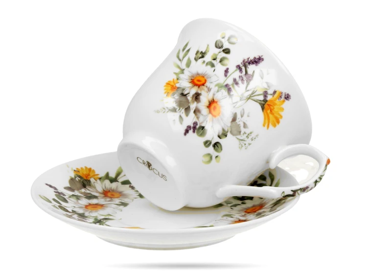 Filiżanka porcelanowa ze spodkiem na prezent Daisy 250 ml w pudełku DUO (2).png